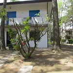 Apartamento Charming With Fenced Garden *